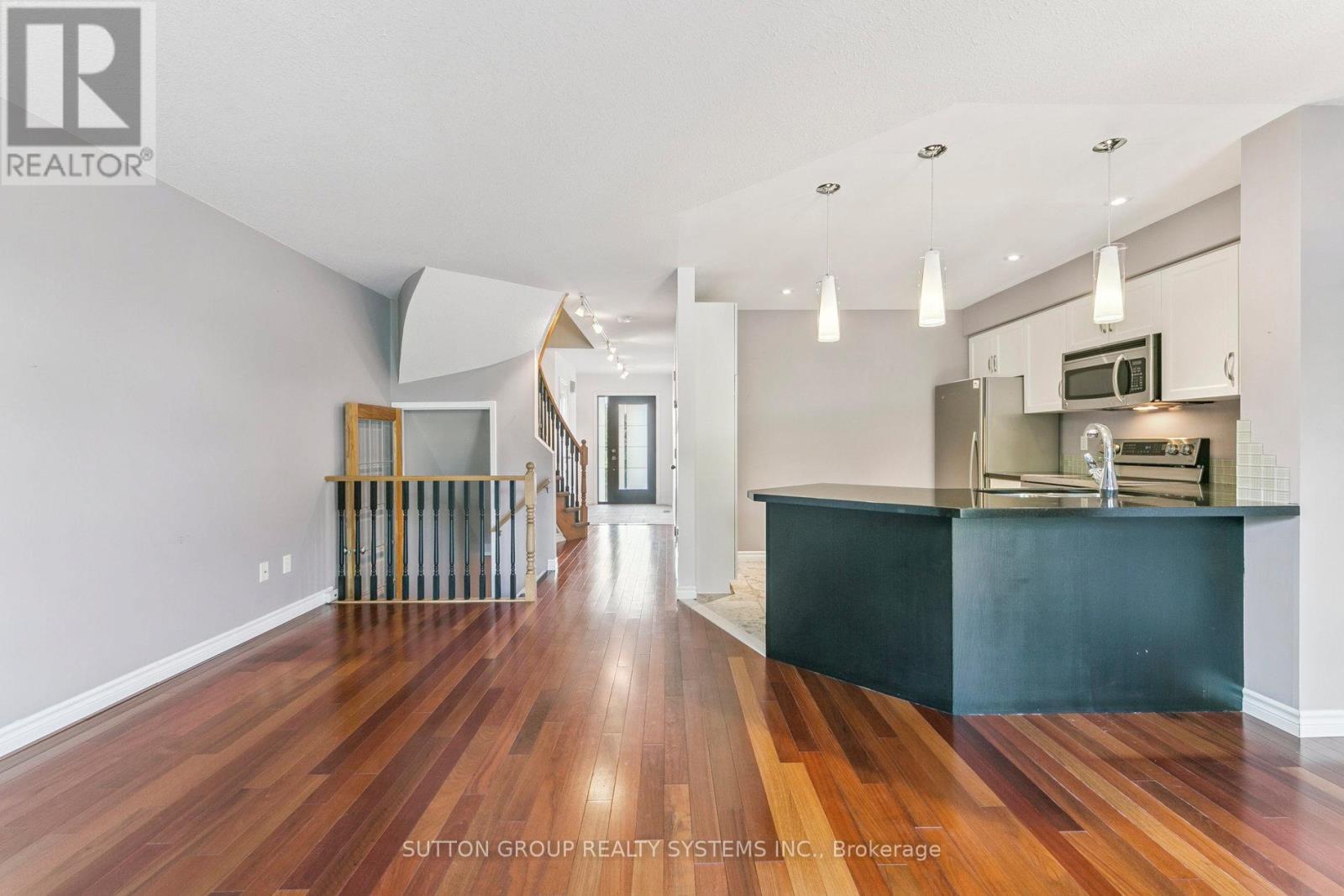 57 Foxborough Drive, Hamilton, Ontario  L9G 4Y8 - Photo 19 - X12410179
