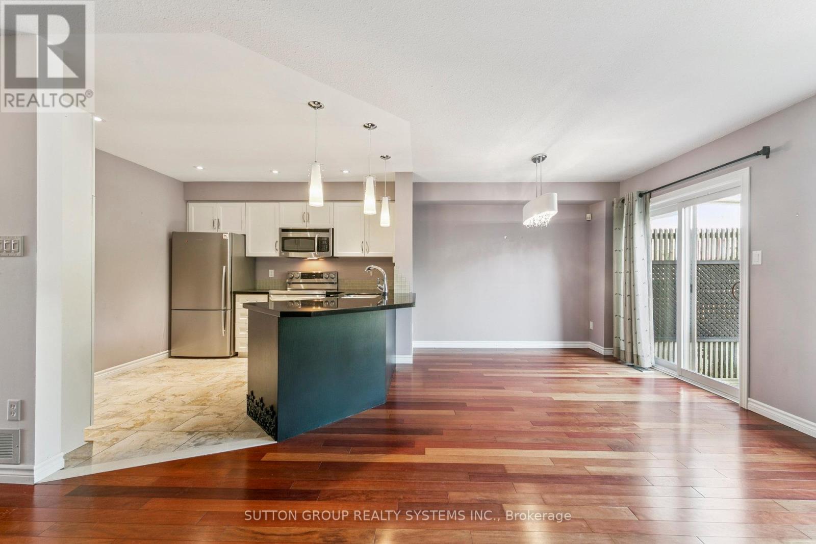 57 Foxborough Drive, Hamilton, Ontario  L9G 4Y8 - Photo 21 - X12410179