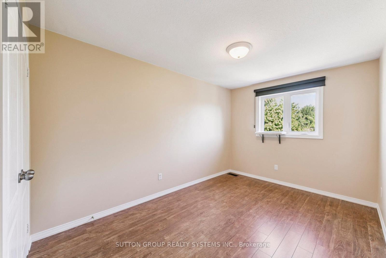 57 Foxborough Drive, Hamilton, Ontario  L9G 4Y8 - Photo 26 - X12410179