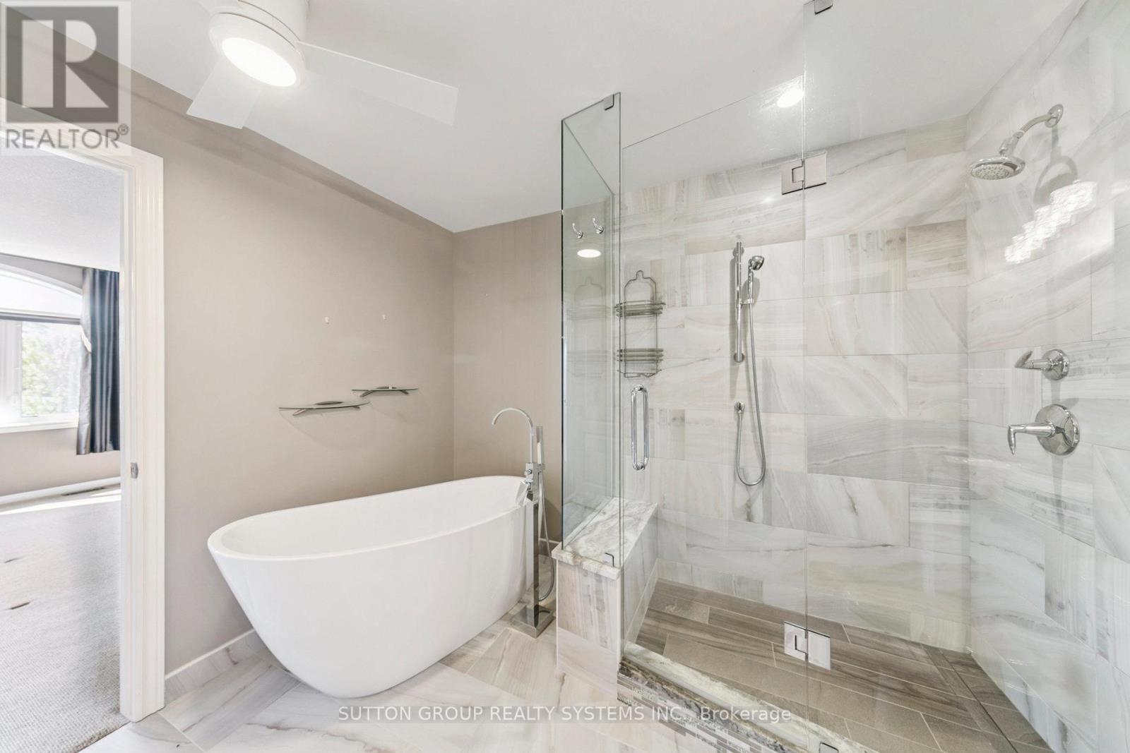 57 Foxborough Drive, Hamilton, Ontario  L9G 4Y8 - Photo 31 - X12410179