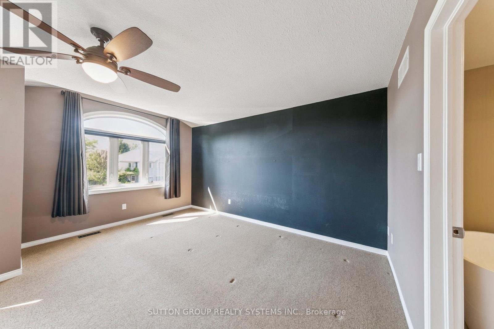 57 Foxborough Drive, Hamilton, Ontario  L9G 4Y8 - Photo 35 - X12410179
