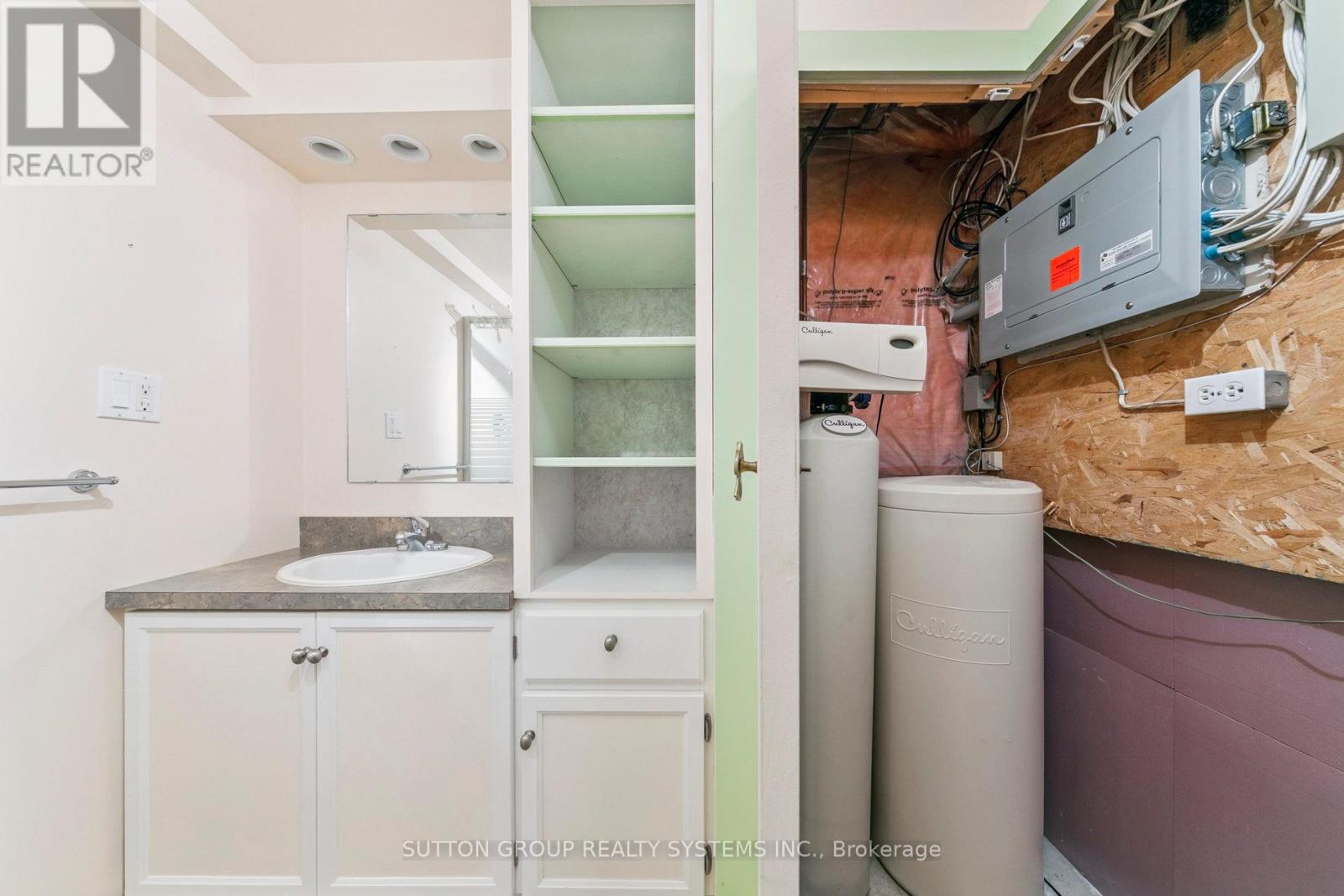 57 Foxborough Drive, Hamilton, Ontario  L9G 4Y8 - Photo 43 - X12410179