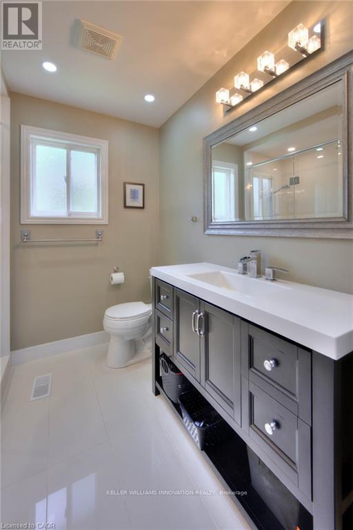69 Hearthwood Crescent, Kitchener, Ontario  N2R 1K6 - Photo 25 - X12410192