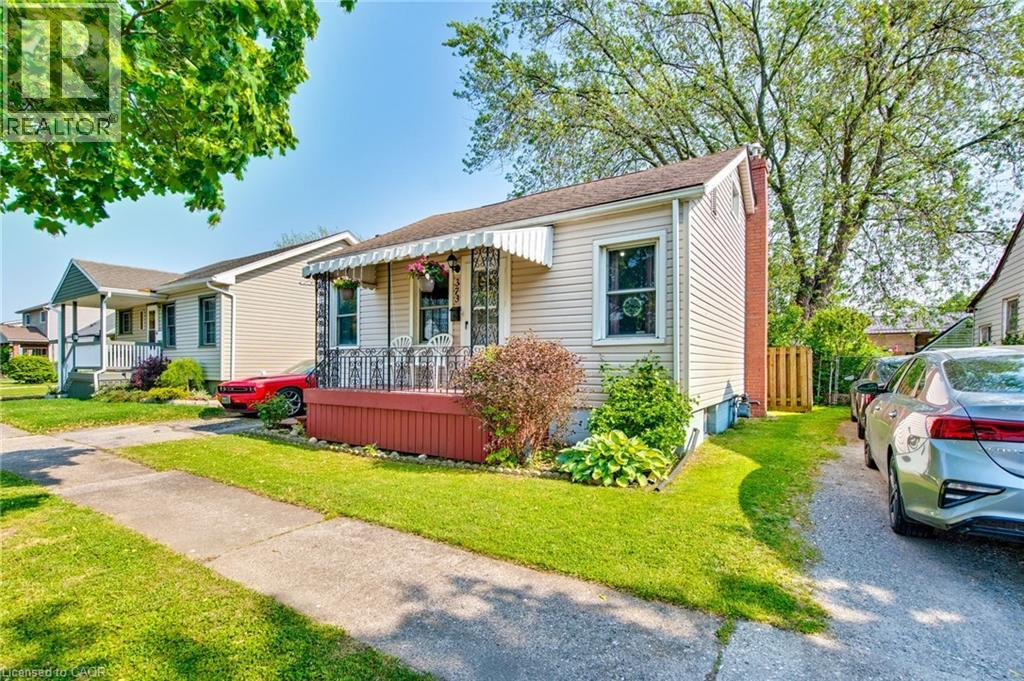 373 Simpson Avenue, Welland, Ontario  L3B 4Z1 - Photo 1 - 40769660