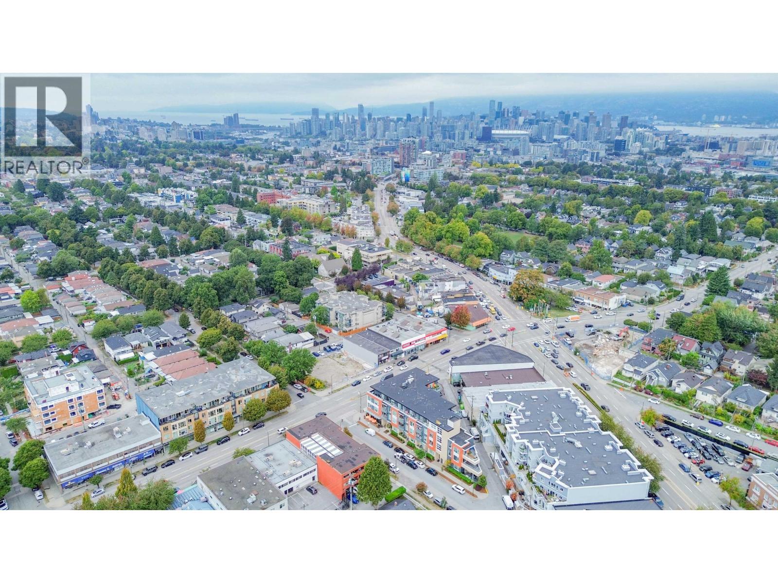 3302 Fraser Street, Vancouver, British Columbia  V5V 4C1 - Photo 4 - C8072299