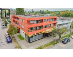 3302 FRASER STREET, Vancouver, British Columbia