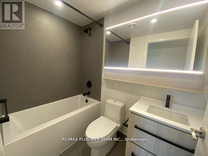 818 - 425 Front Street E, Toronto, Ontario  M5A 0X2 - Photo 13 - C12409896