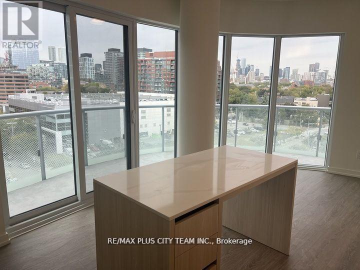 818 - 425 Front Street E, Toronto, Ontario  M5A 0X2 - Photo 6 - C12409896