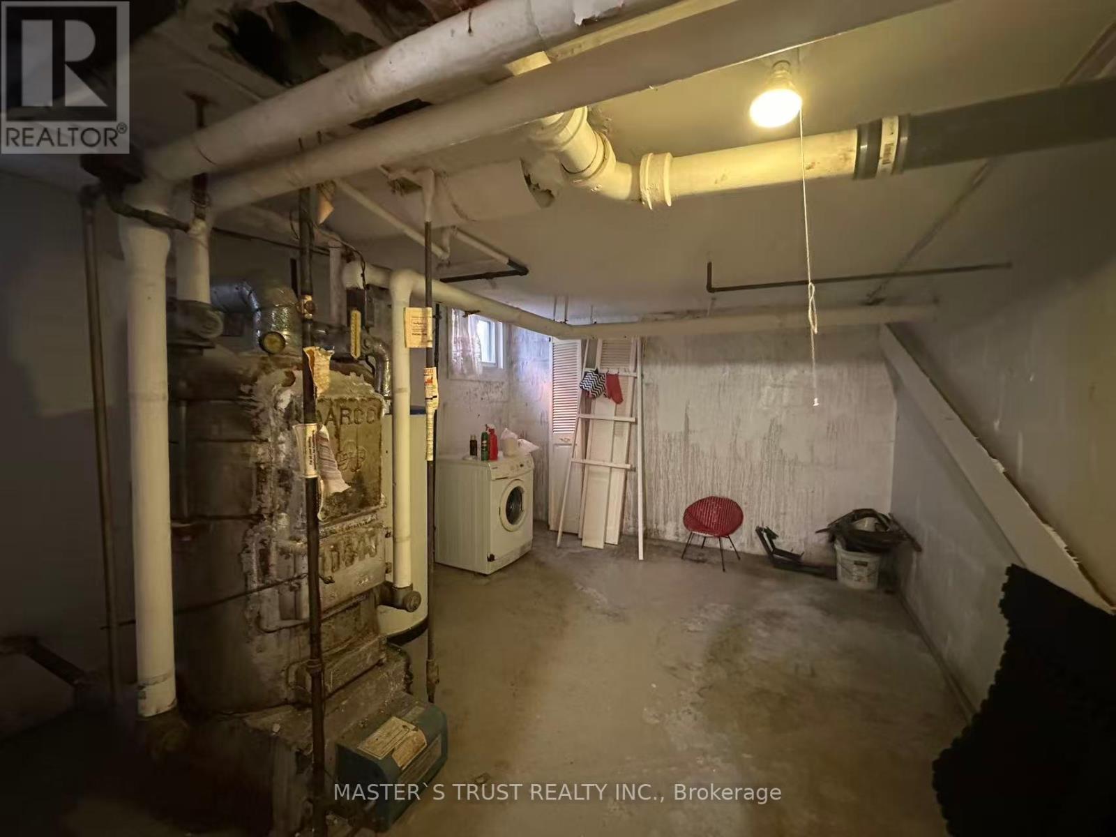 389 Lawrence Avenue W, Toronto, Ontario  M5M 1B9 - Photo 15 - C12401811