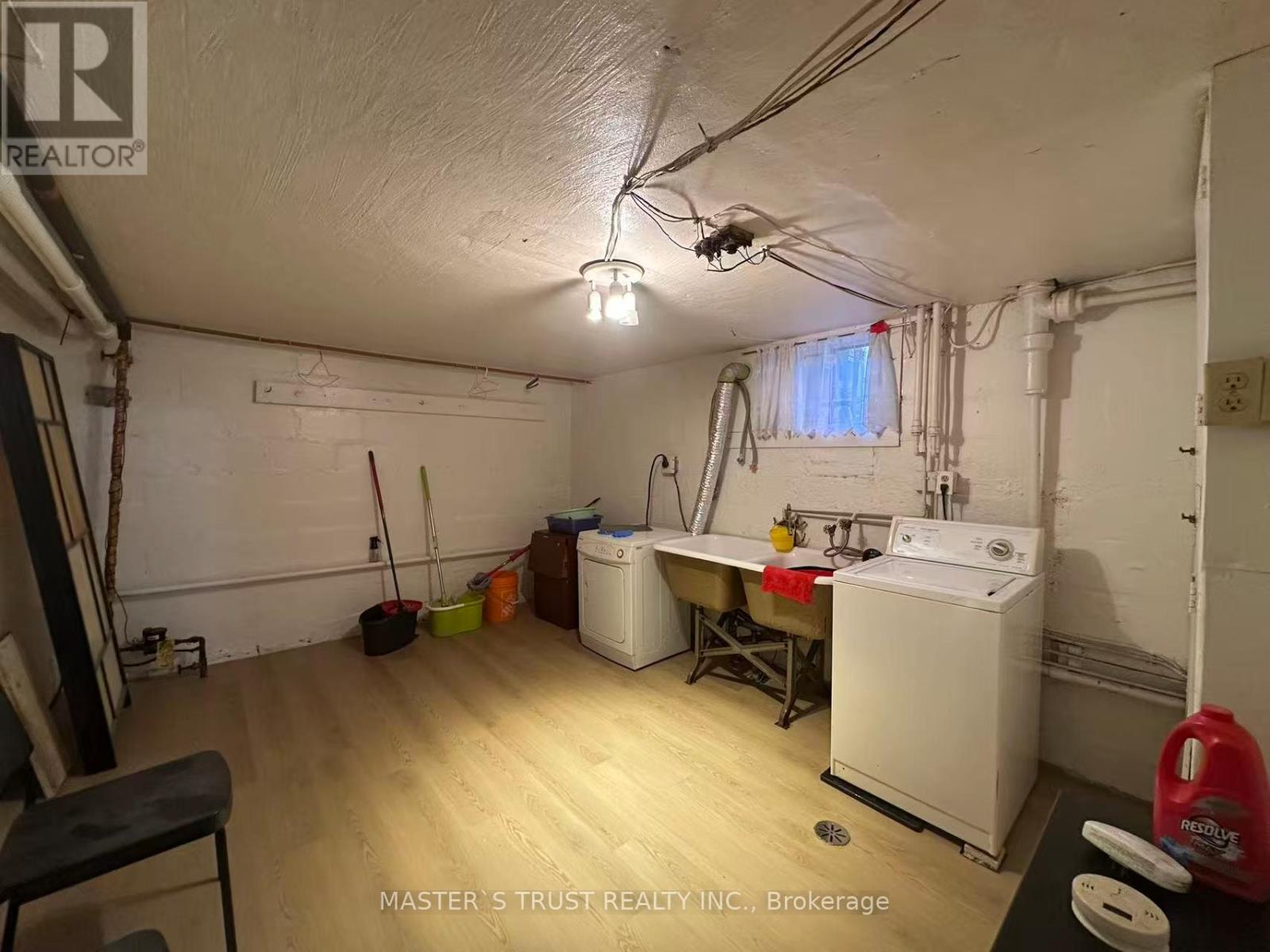389 Lawrence Avenue W, Toronto, Ontario  M5M 1B9 - Photo 16 - C12401811