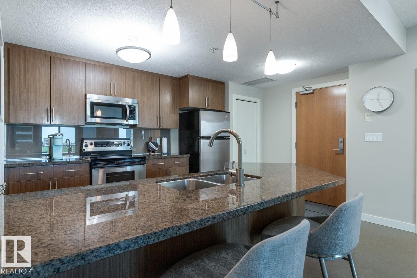 #607 10055 118 St Nw, Edmonton, Alberta  T5K 0C1 - Photo 6 - E4458165