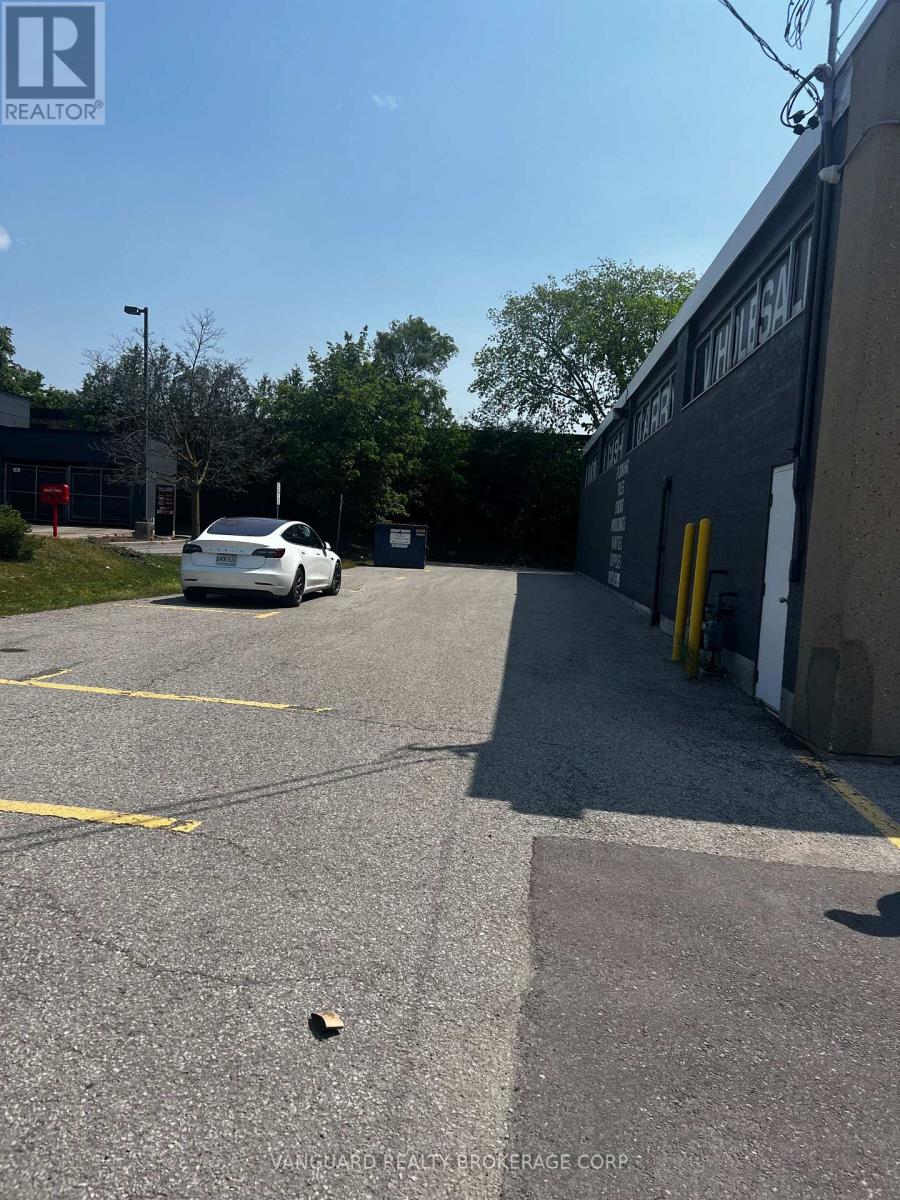 1211 Caledonia Road, Toronto, Ontario  M6A 2X3 - Photo 6 - W12409445