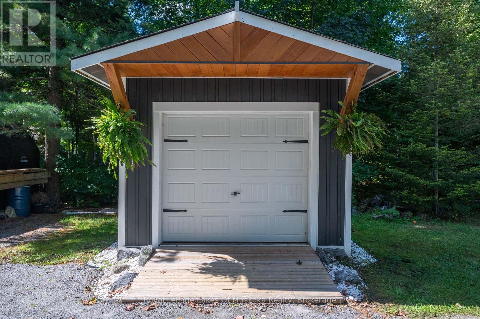 524 Homeland Drive, Perry, Ontario  P0A 1J0 - Photo 45 - X12407883