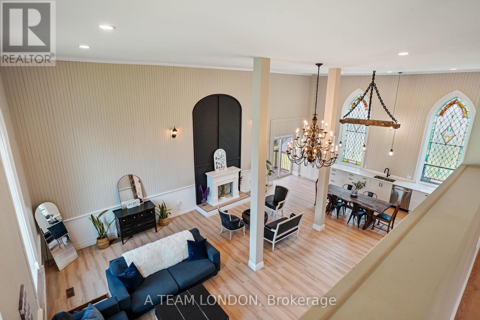 10096 Iona Road, Southwold, Ontario  N0L 1P0 - Photo 10 - X12385988