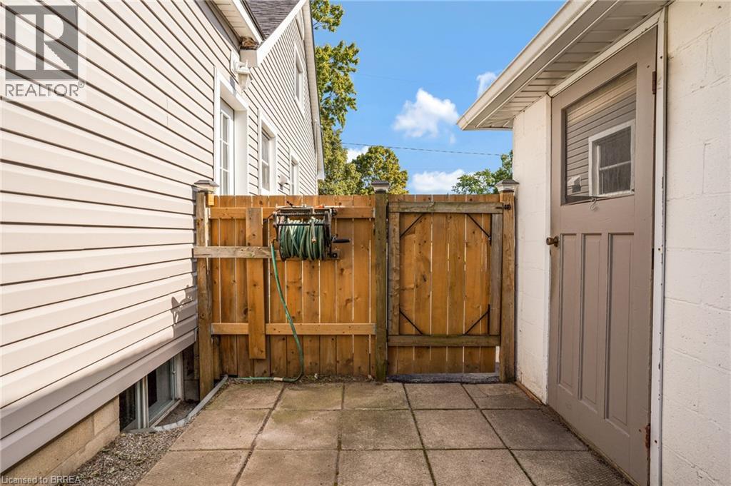 9 Evelyn Street, Brantford, Ontario  N3R 3G8 - Photo 43 - 40765042