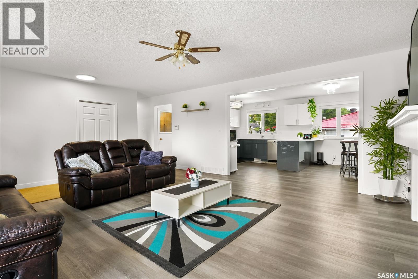 315 Mcintosh Street N, Regina, Saskatchewan  S4R 5A1 - Photo 7 - SK018669