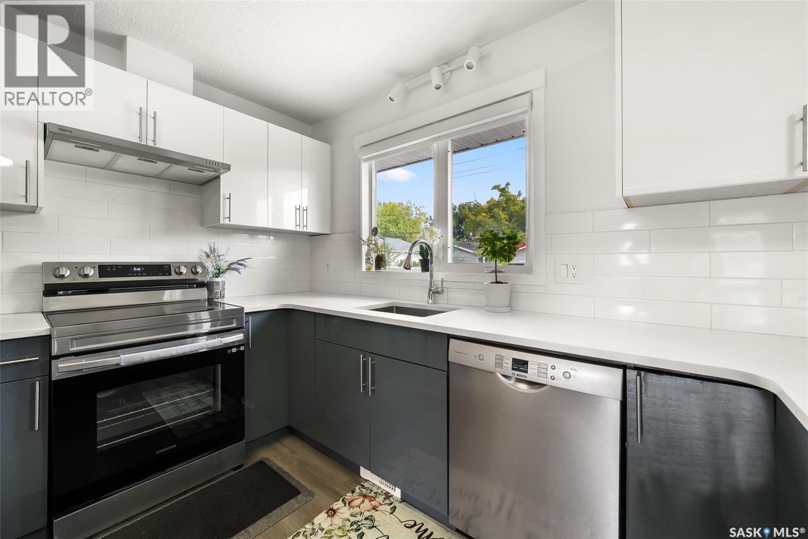 315 Mcintosh Street N, Regina, Saskatchewan  S4R 5A1 - Photo 9 - SK018669