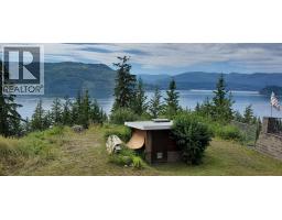 5190 Celista Place, celista, British Columbia