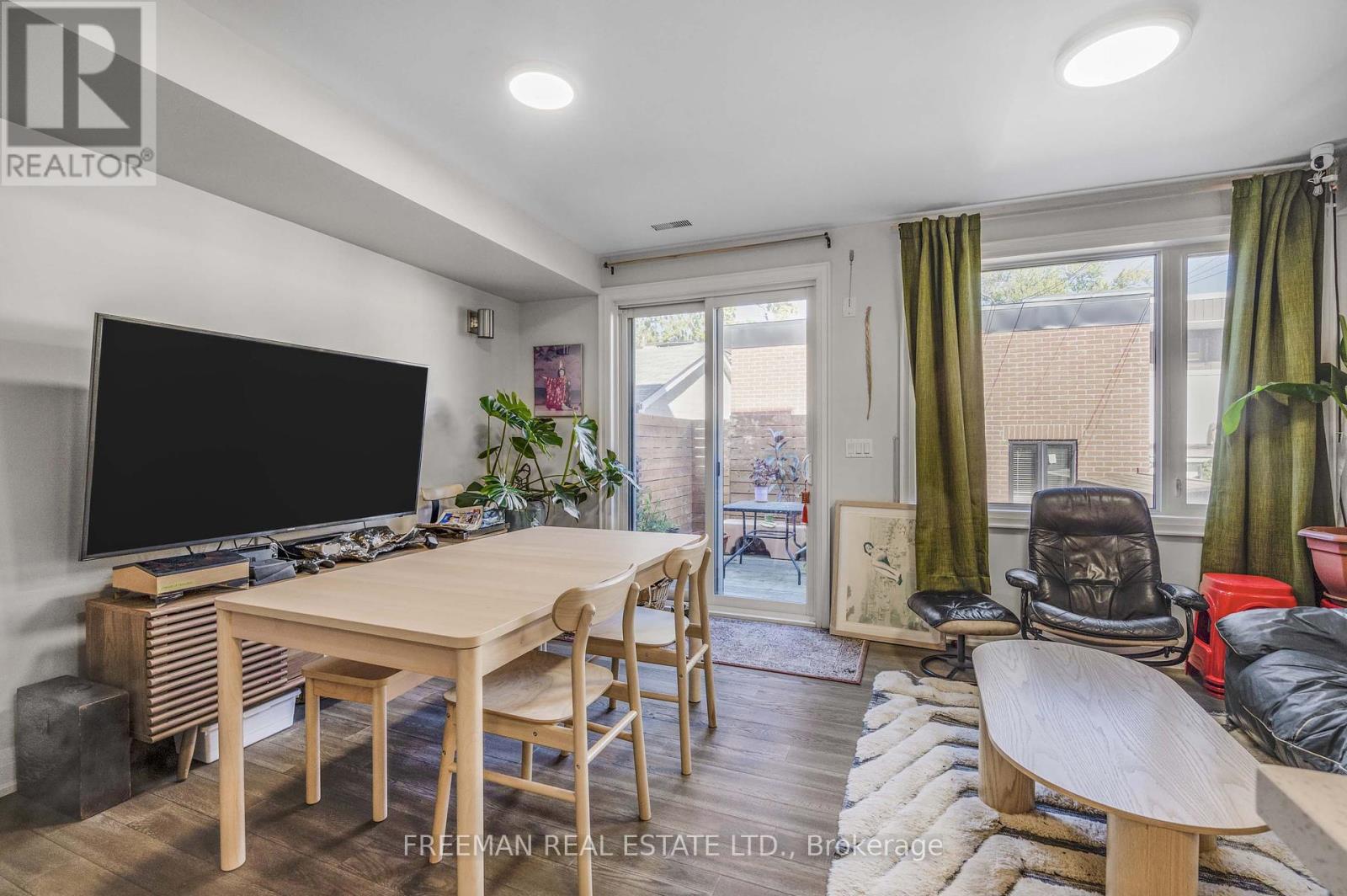 49 Beatrice Street, Toronto, Ontario  M6J 2T2 - Photo 20 - C12410227