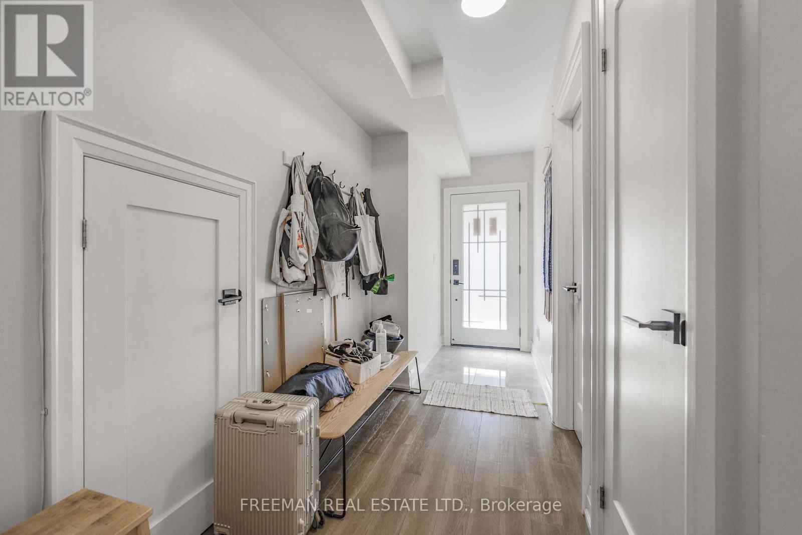 49 Beatrice Street, Toronto, Ontario  M6J 2T2 - Photo 23 - C12410227