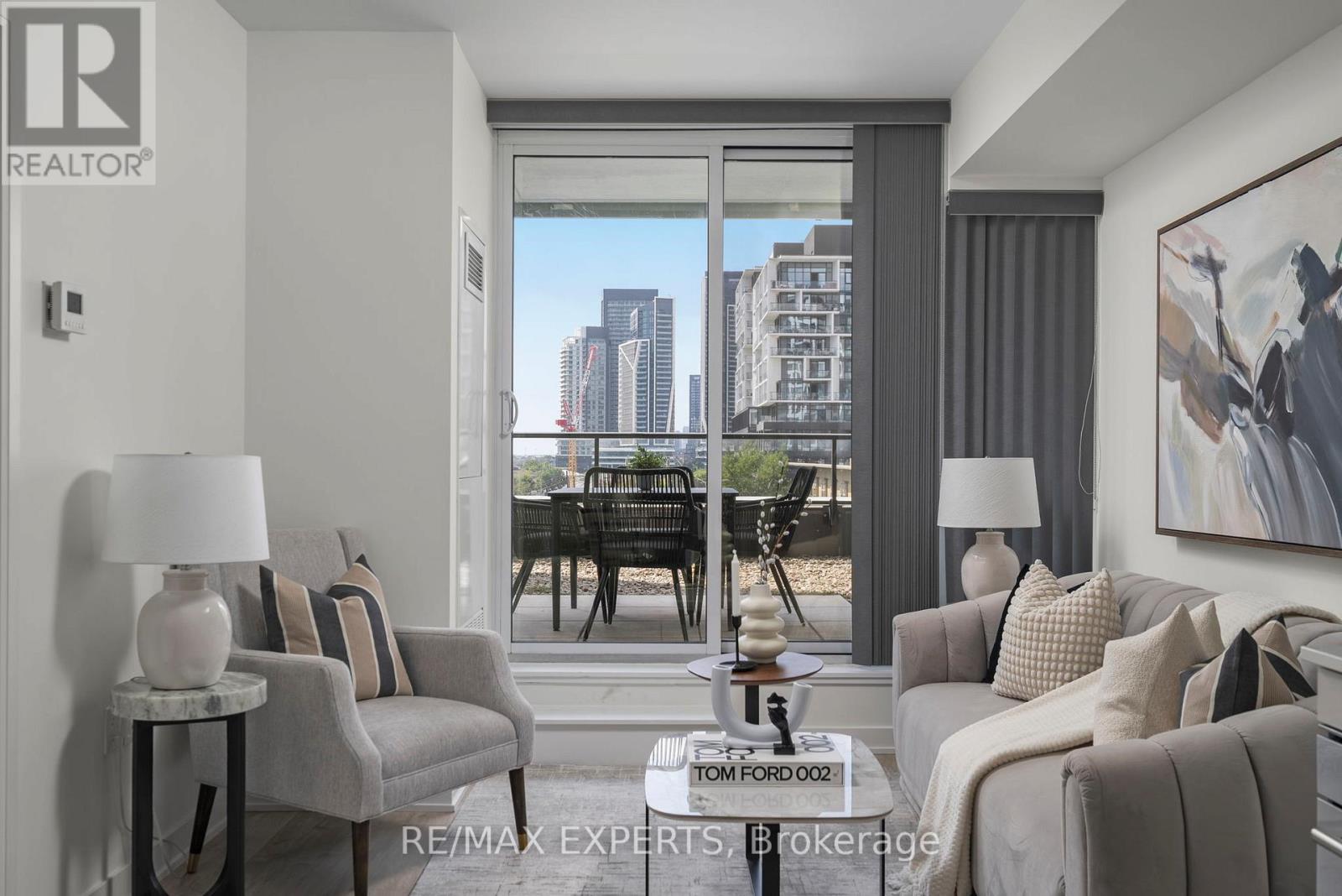 310w - 27 Bathurst Street, Toronto, Ontario  M5V 0R1 - Photo 14 - C12410240
