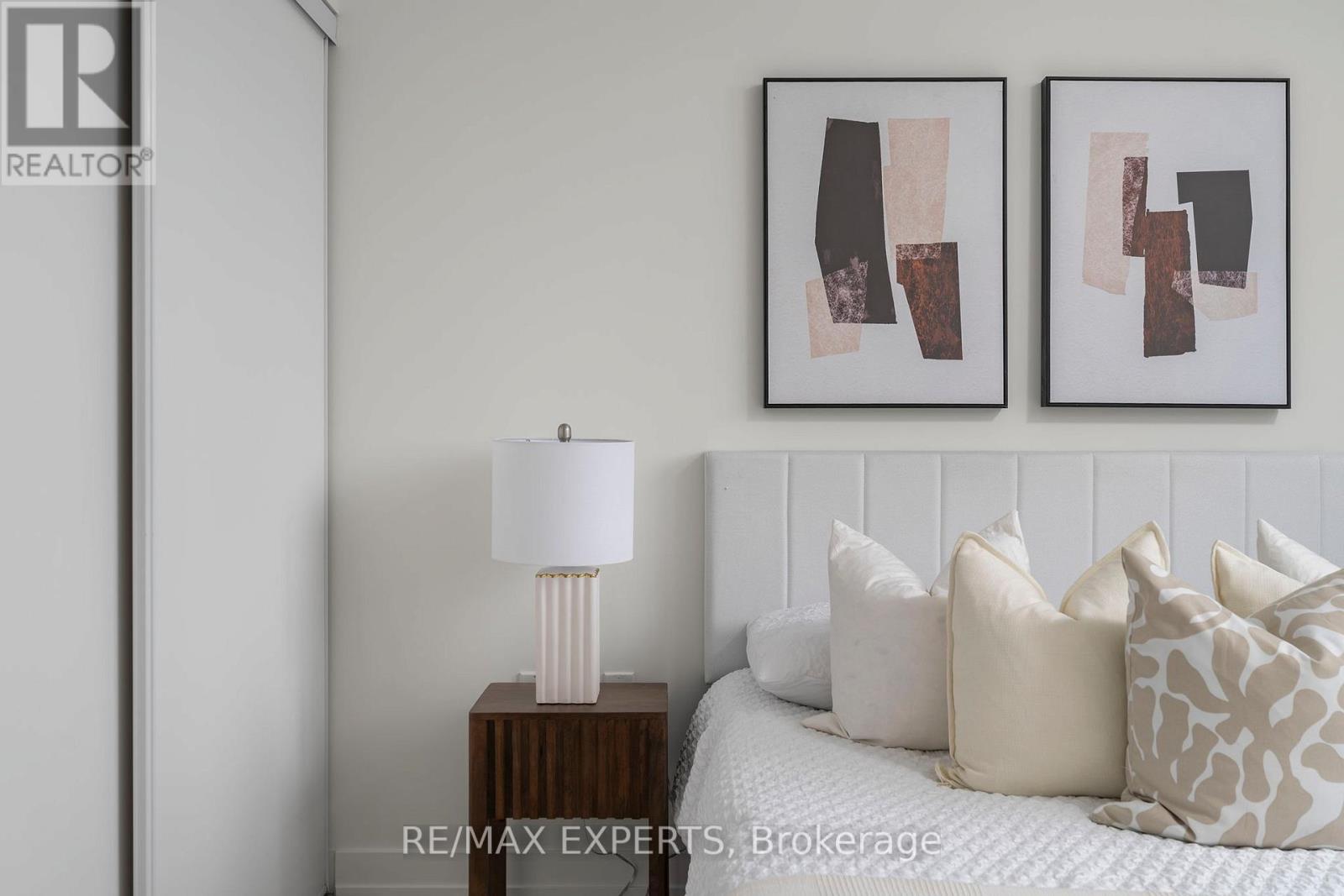 310w - 27 Bathurst Street, Toronto, Ontario  M5V 0R1 - Photo 31 - C12410240