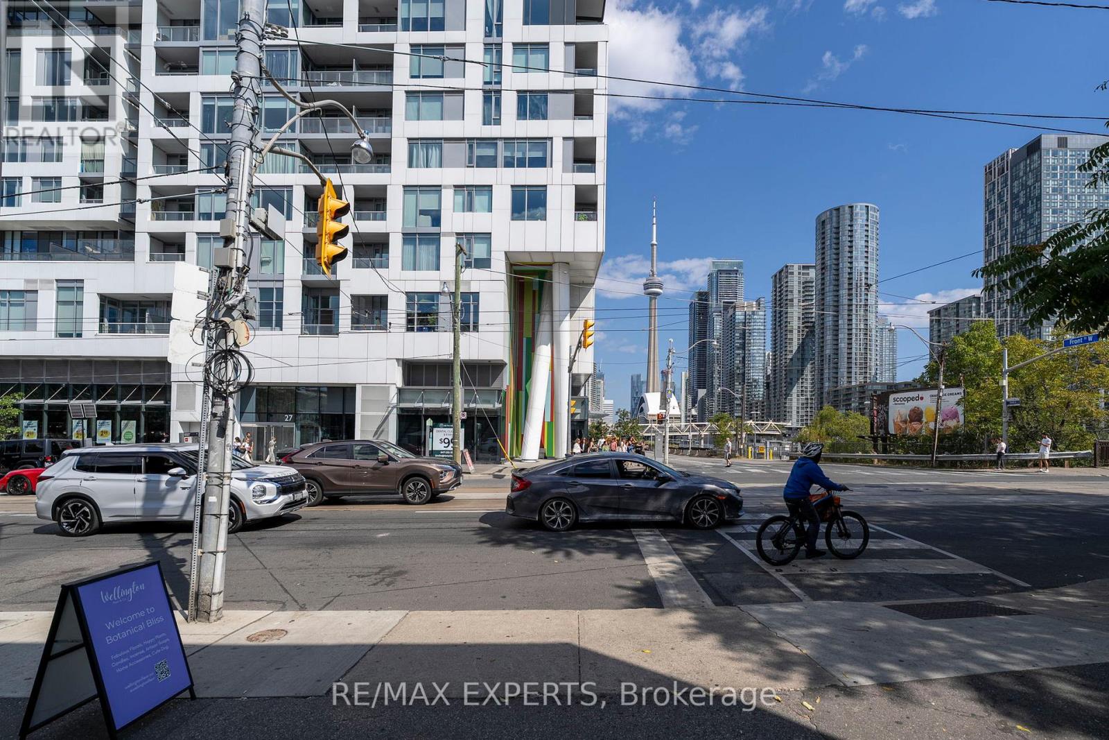 310w - 27 Bathurst Street, Toronto, Ontario  M5V 0R1 - Photo 5 - C12410240