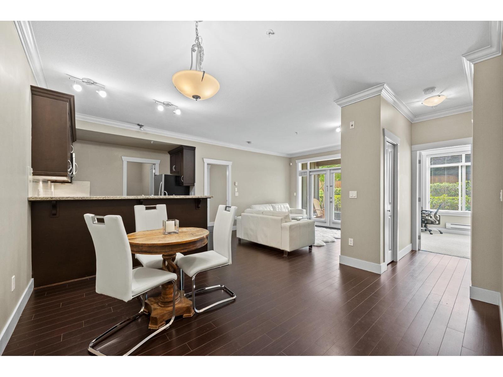 103 15368 17A AVENUE, Surrey, British Columbia