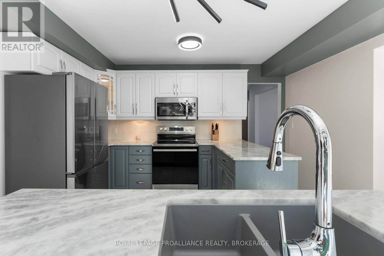 918 Edinborough Crescent, Kingston, Ontario  K7P 2C5 - Photo 20 - X12410436