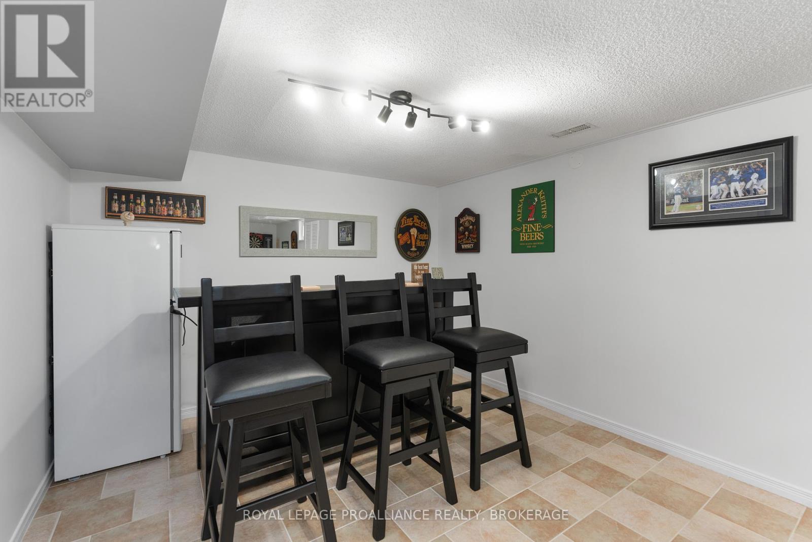 918 Edinborough Crescent, Kingston, Ontario  K7P 2C5 - Photo 41 - X12410436