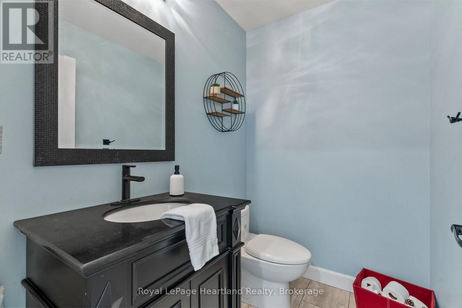 411 Jane Street, Minto, Ontario  N0G 2P0 - Photo 32 - X12410338