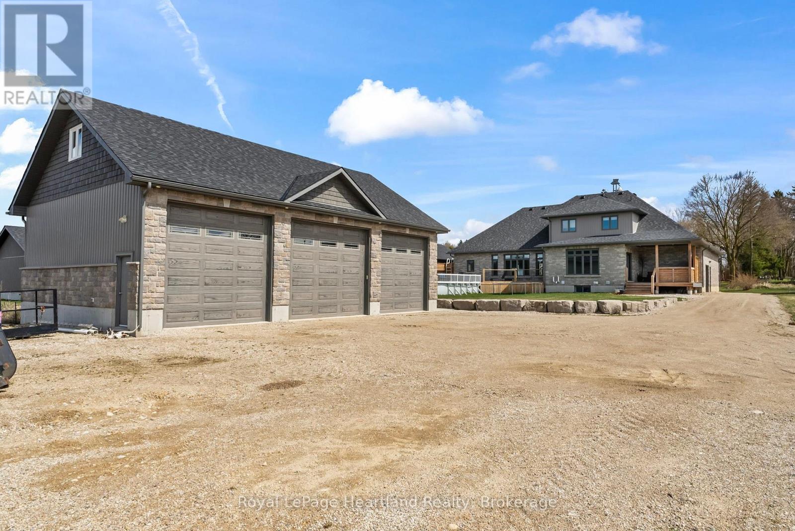 411 Jane Street, Minto, Ontario  N0G 2P0 - Photo 50 - X12410338