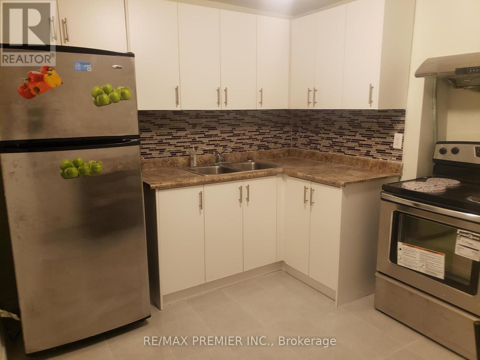 Unknown Address, ,     - Photo 3 - E12410250