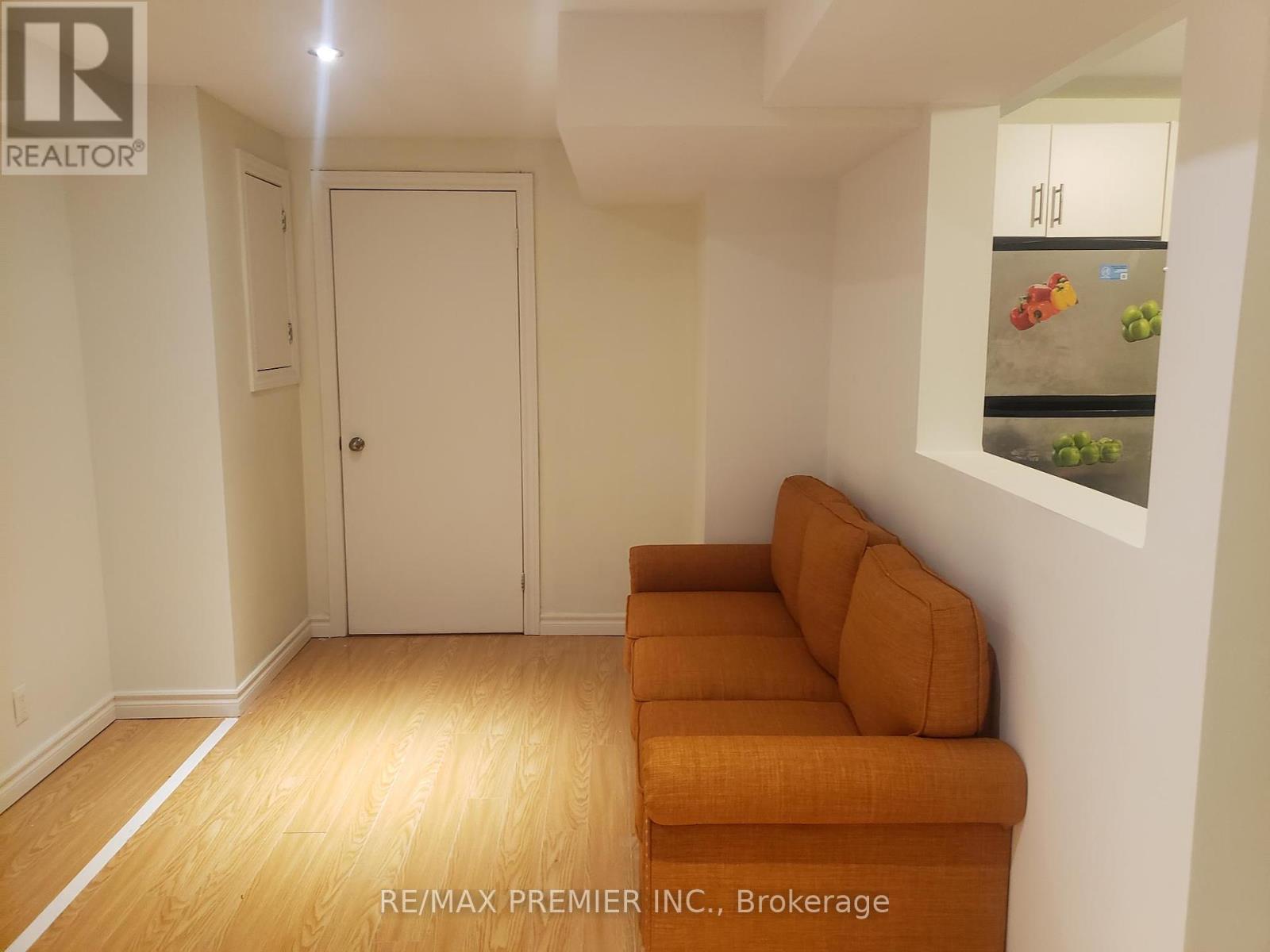 Unknown Address, ,     - Photo 4 - E12410250