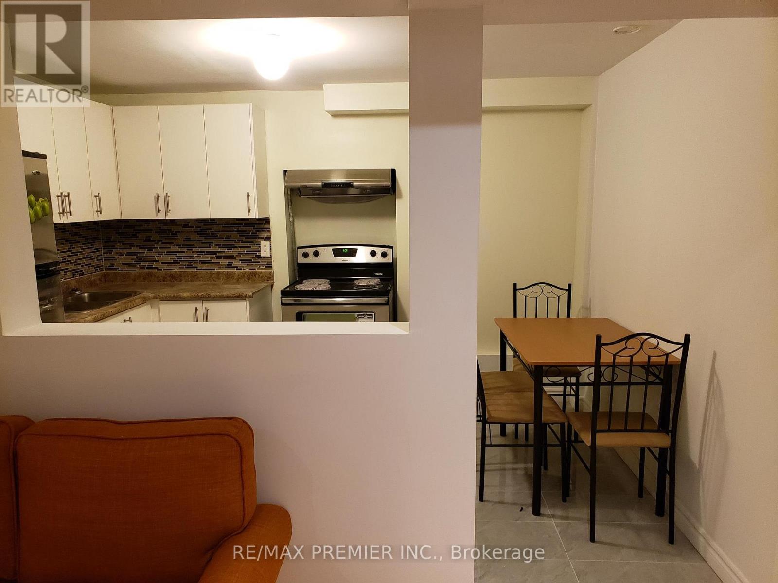 Unknown Address, ,     - Photo 5 - E12410250