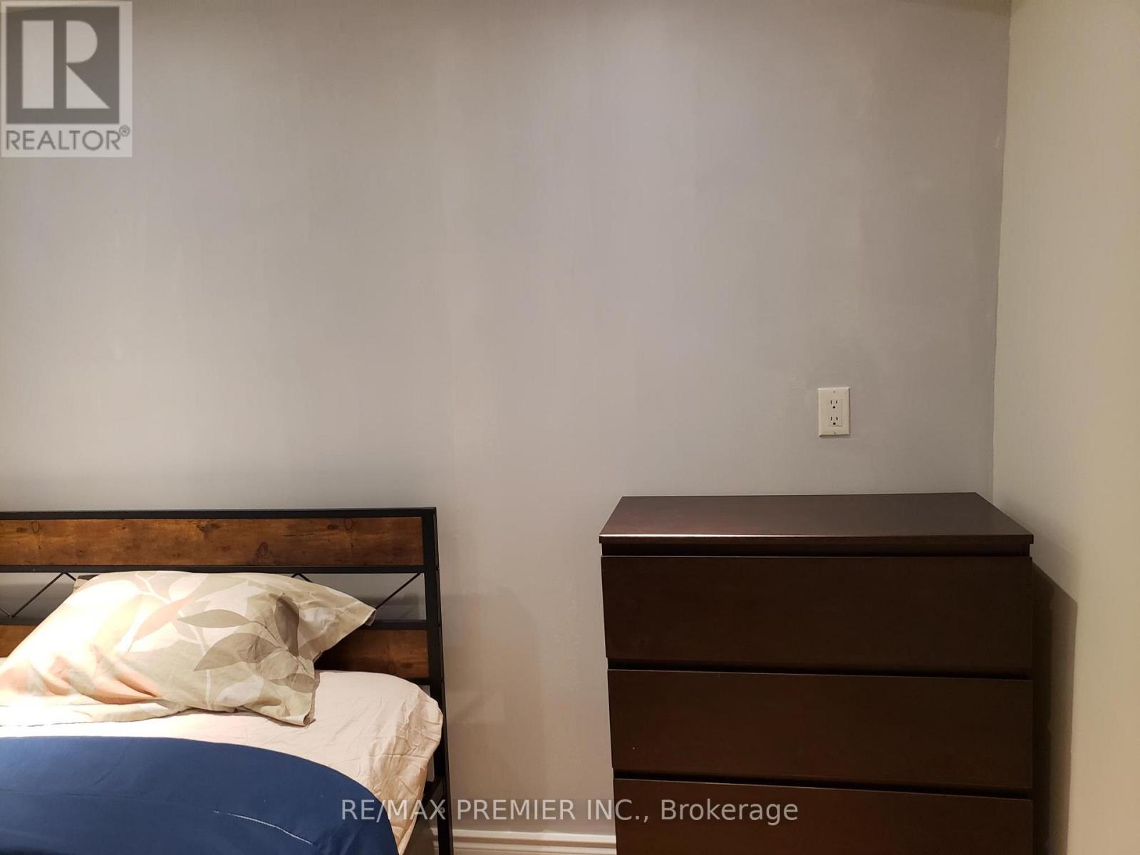 Unknown Address, ,     - Photo 7 - E12410250