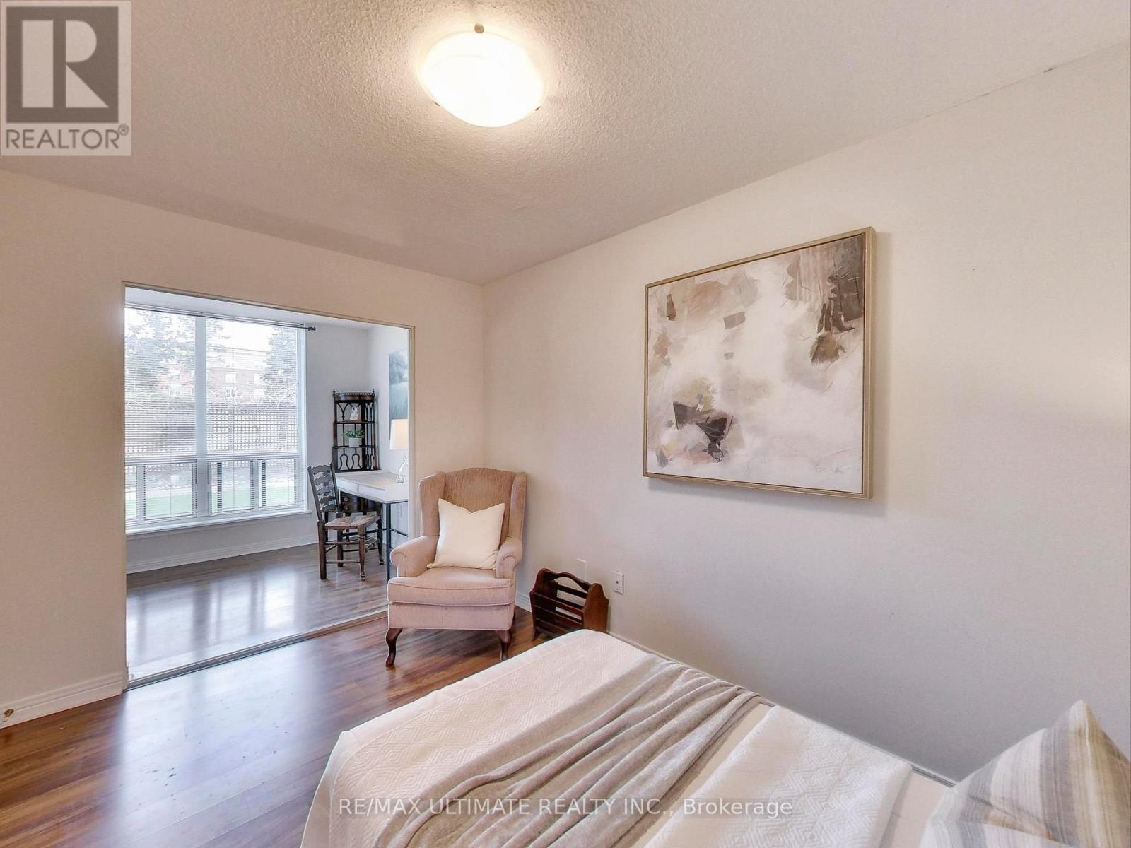 101 - 30 Wilson Street, Markham (Old Markham Village), Ontario  L3P 1N1 - Photo 13 - N12401218