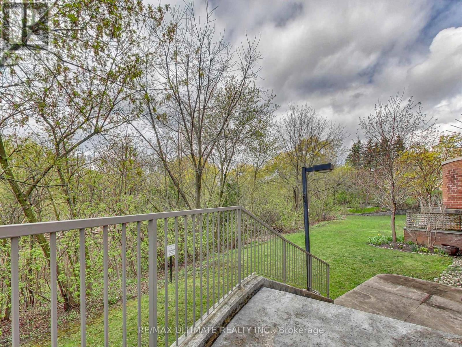 101 - 30 Wilson Street, Markham (Old Markham Village), Ontario  L3P 1N1 - Photo 30 - N12401218