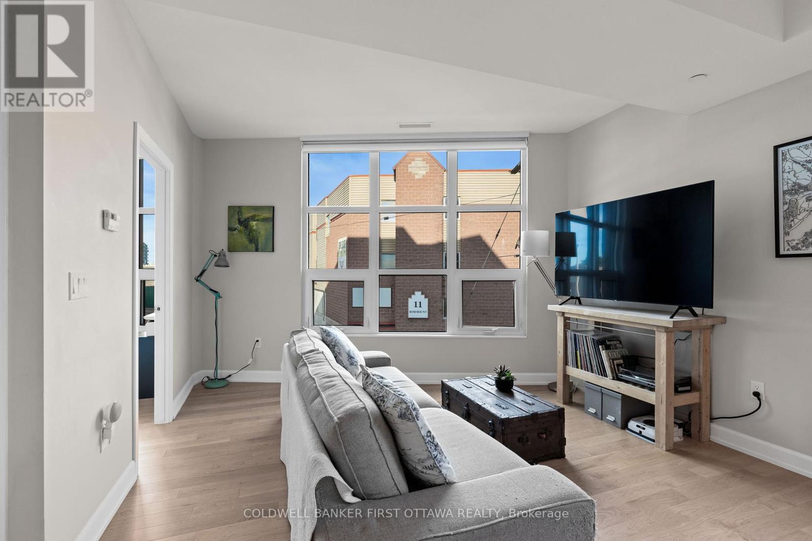303 - 10 Rosemount Avenue, Ottawa, Ontario  K1Y 4G9 - Photo 15 - X12410320