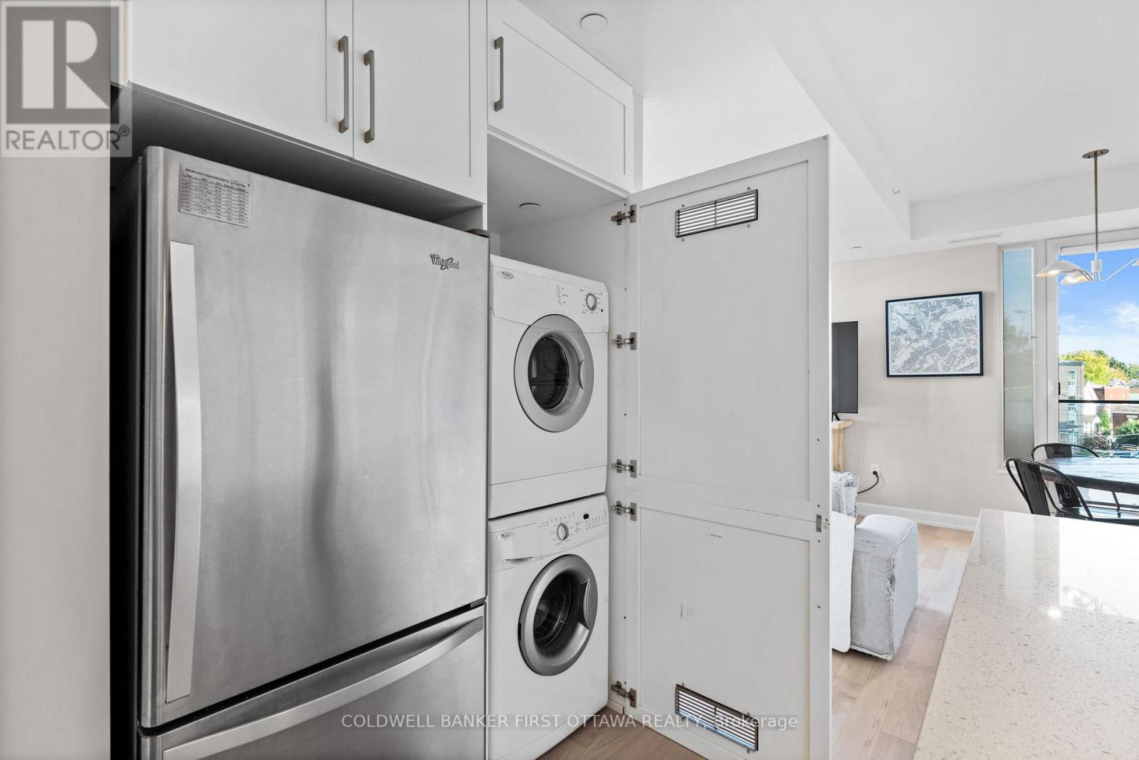 303 - 10 Rosemount Avenue, Ottawa, Ontario  K1Y 4G9 - Photo 24 - X12410320