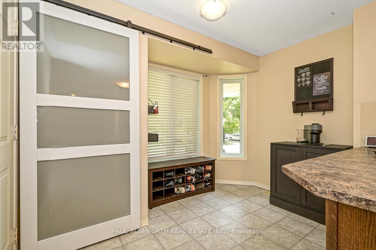 2224 Bois Vert Place, Ottawa, Ontario  K4A 4T7 - Photo 3 - X12410326