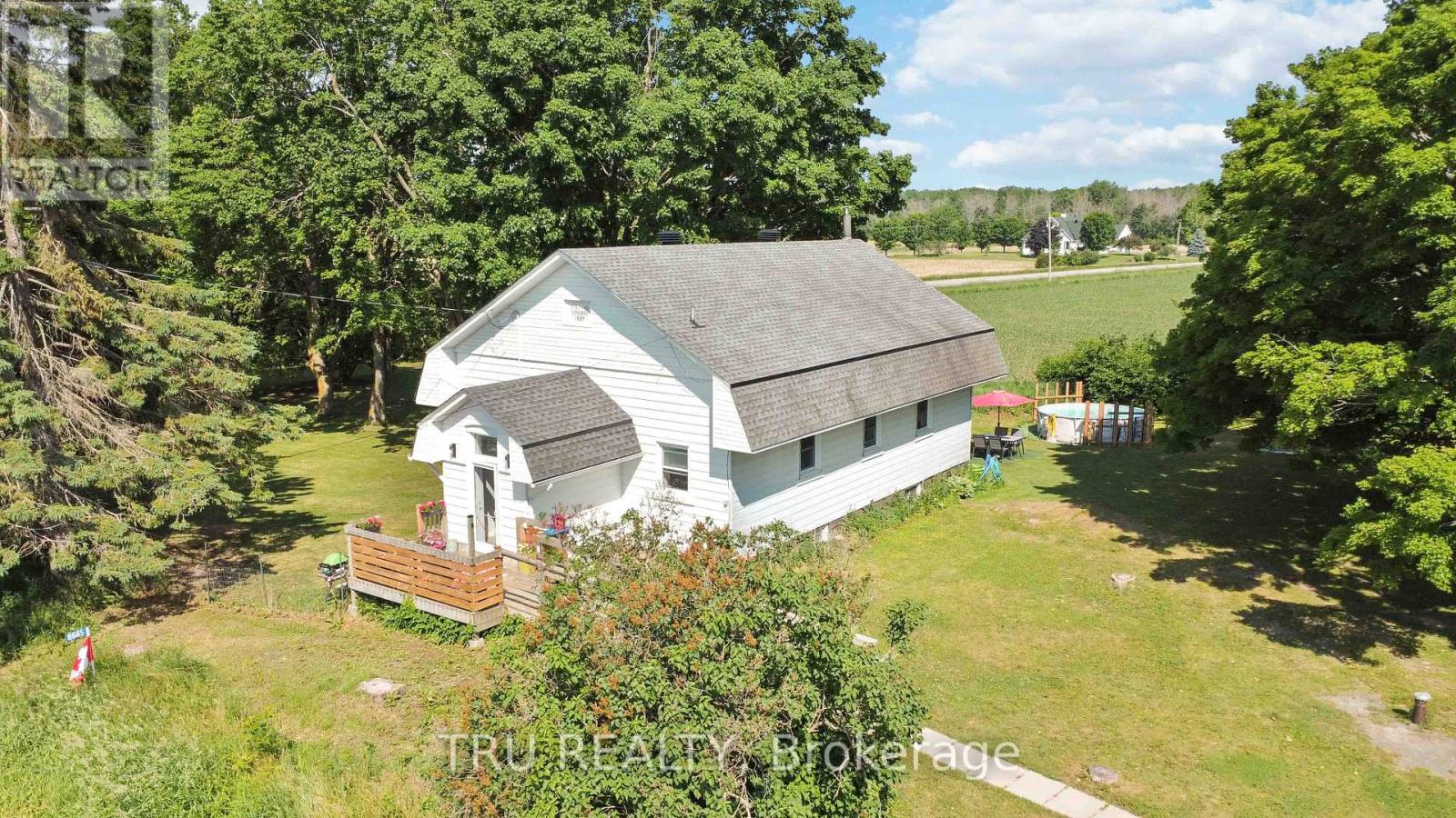 8665 MARVELVILLE ROAD, Ottawa, Ontario