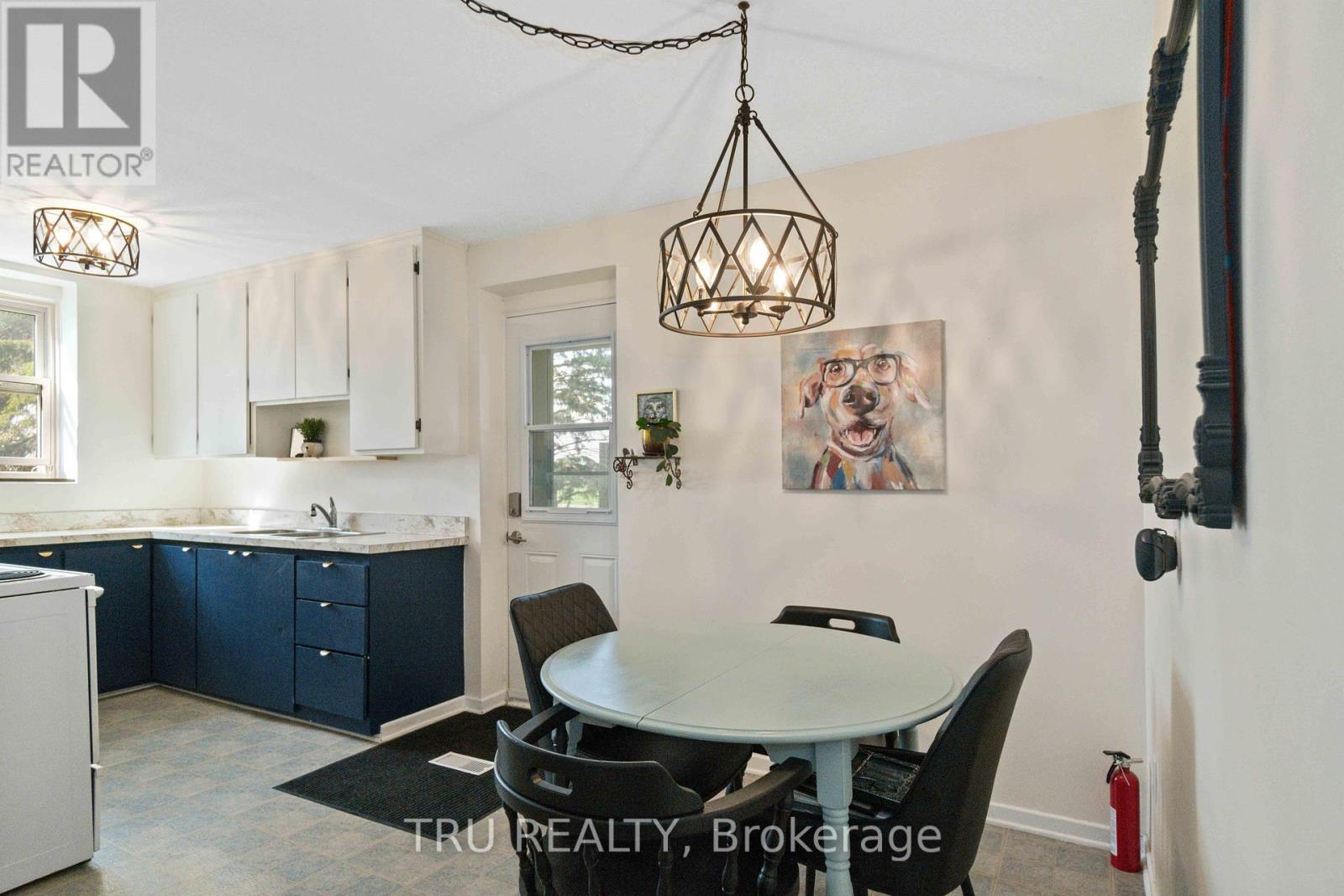 8665 Marvelville Road, Ottawa, Ontario  K0A 2P0 - Photo 8 - X12410329
