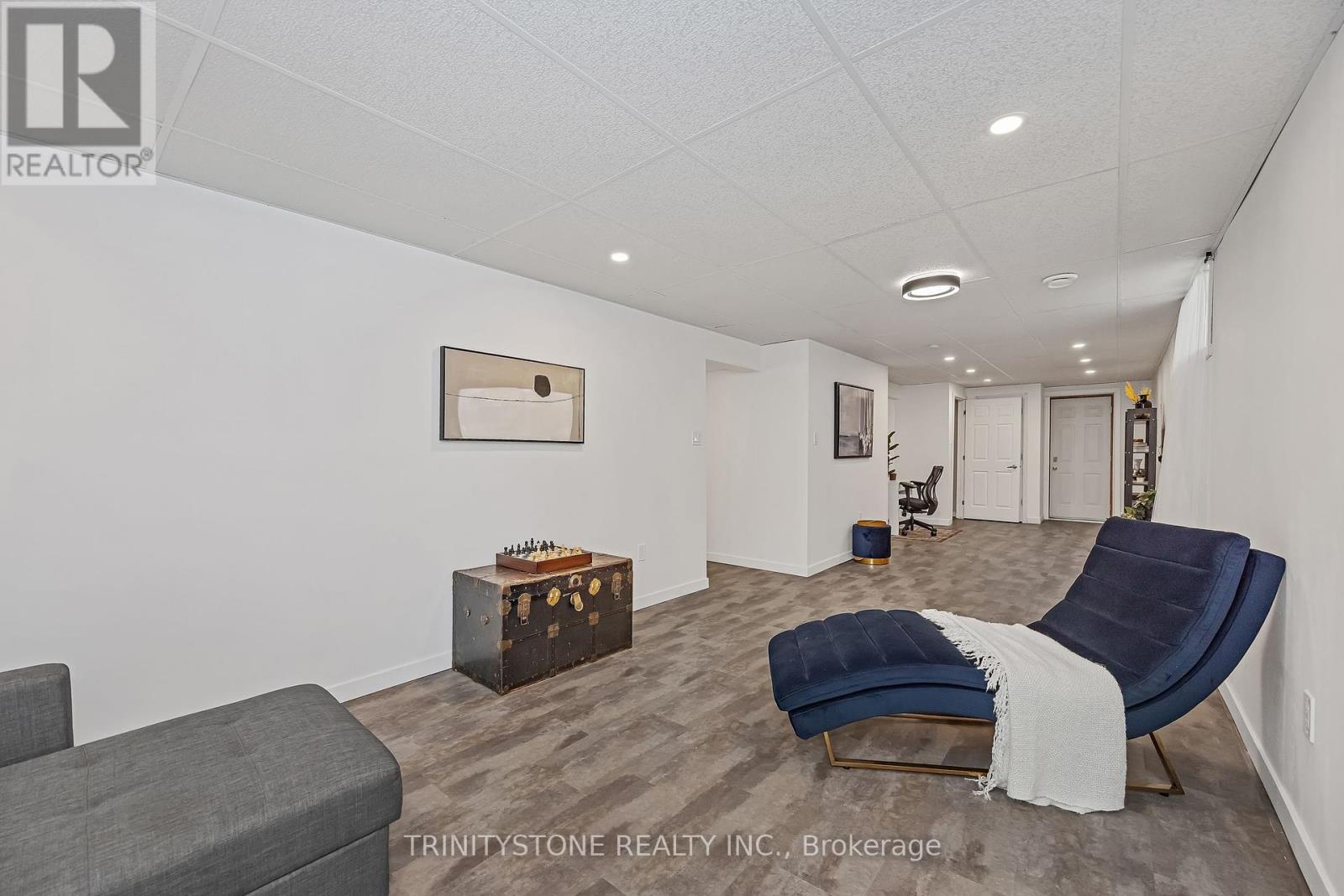6127 Abbott Street E, Ottawa, Ontario  K2S 1V5 - Photo 35 - X12410339