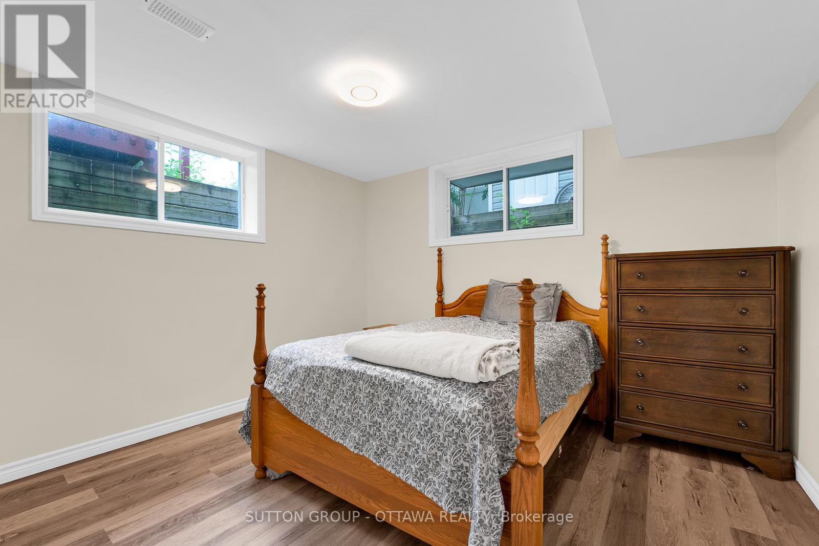 354 Haileybury Street, Ottawa, Ontario  K2J 0N5 - Photo 30 - X12410435