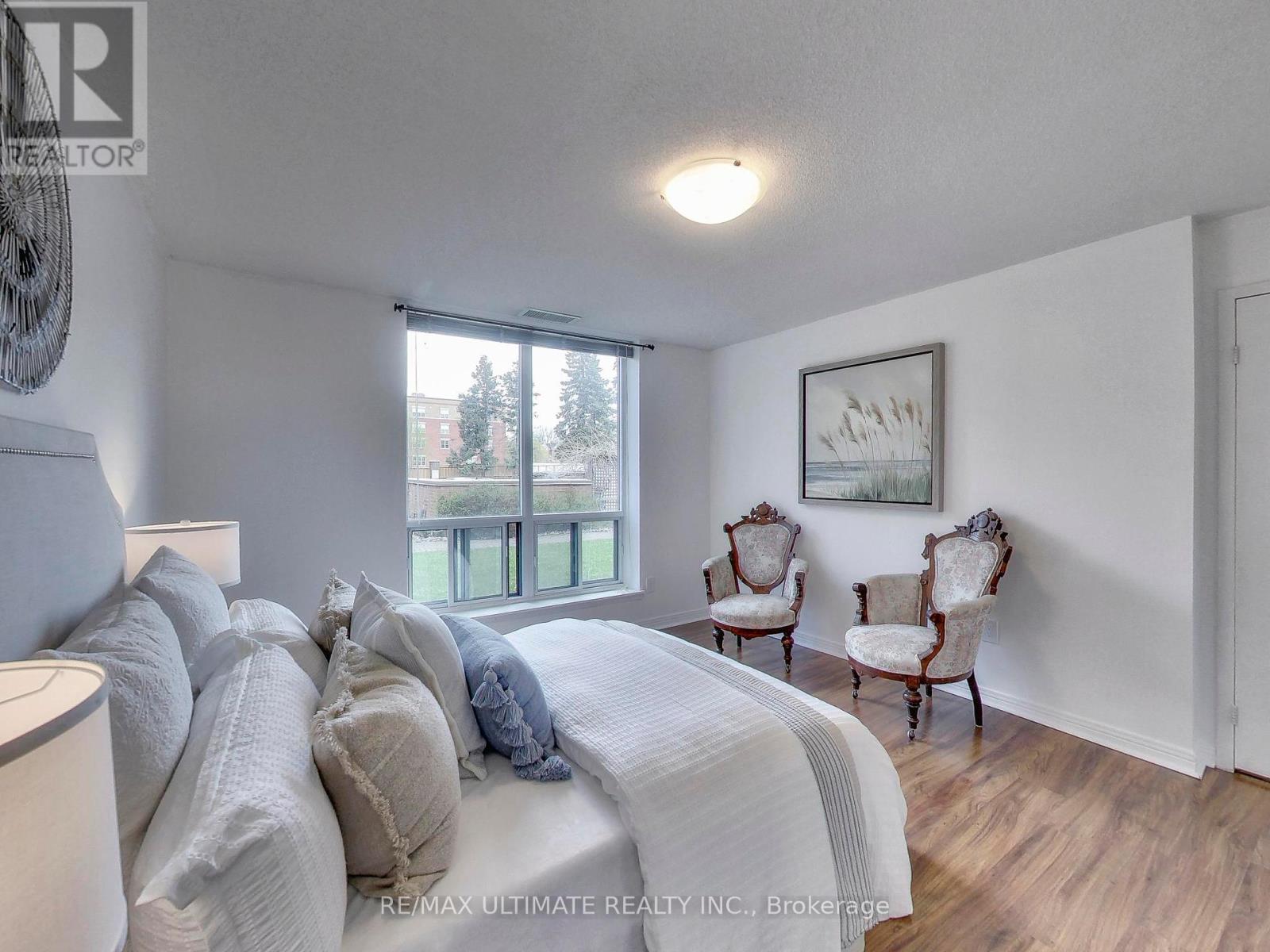 101 - 30 Wilson Street, Markham (Old Markham Village), Ontario  L3P 1N1 - Photo 23 - N12401218