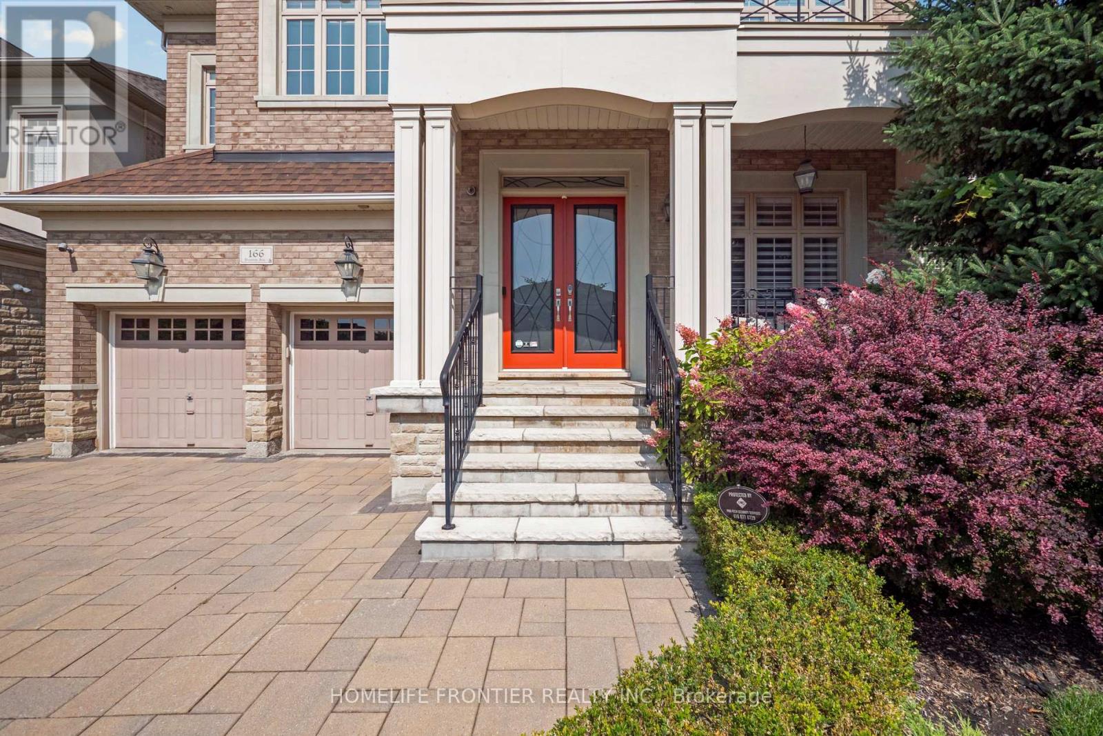 Property at 166 STANTON AVENUE N image 2