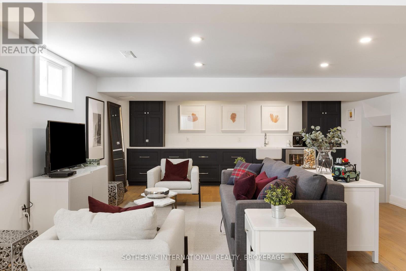 1219 Lakeshore Road, Niagara-On-The-Lake, Ontario  L0S 1J0 - Photo 27 - X12410386