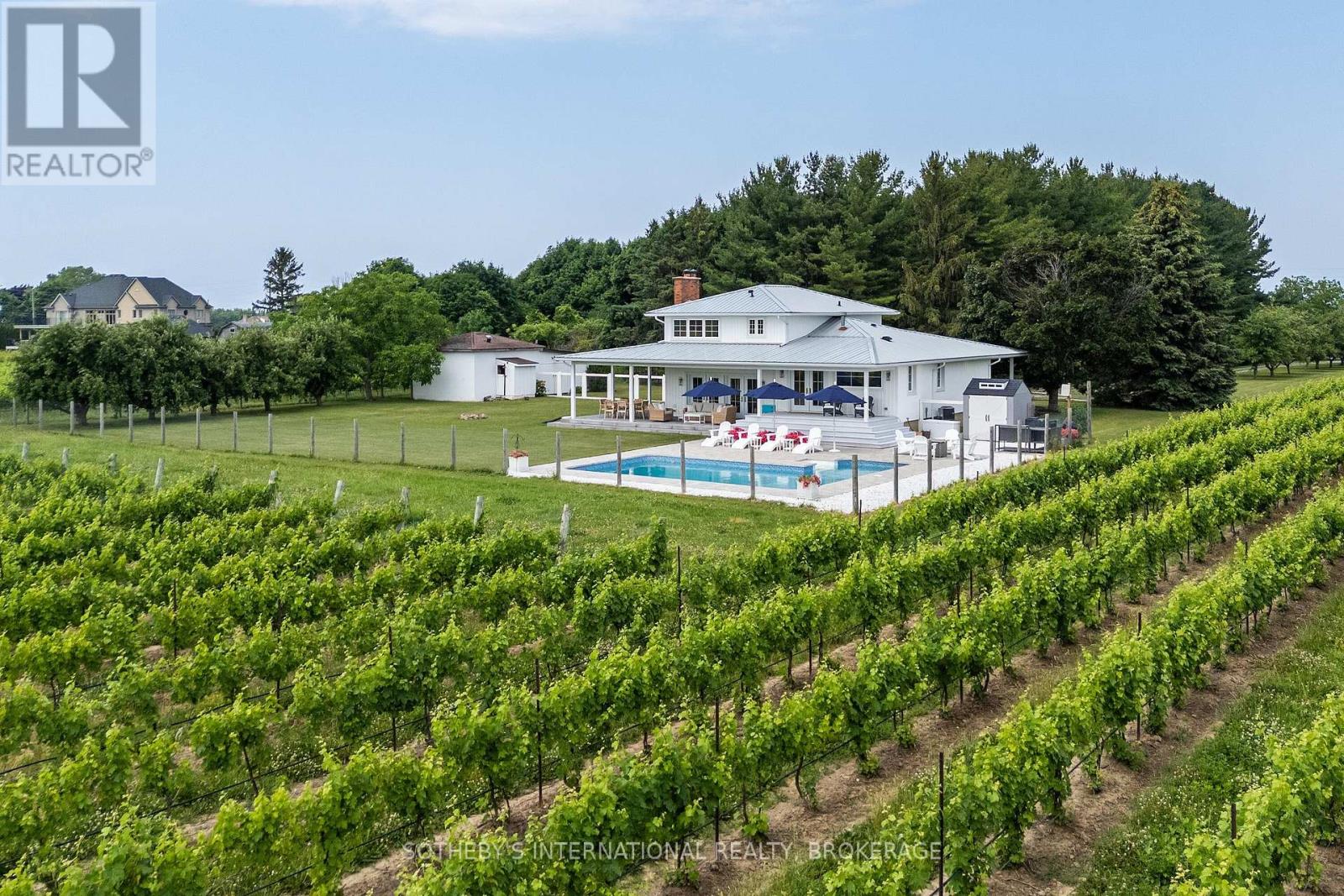 1219 Lakeshore Road, Niagara-On-The-Lake, Ontario  L0S 1J0 - Photo 42 - X12410386