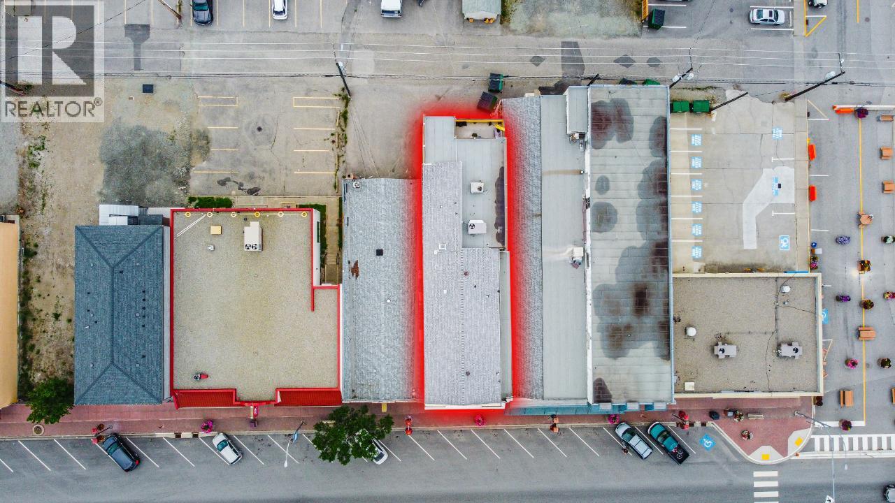 8510 Main Street, Osoyoos, British Columbia  V0H 1V7 - Photo 3 - 10362655